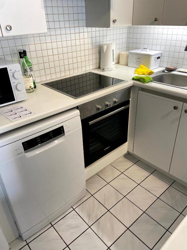 Appart Sympa 6P Avec Garage Et Terrasse Ensoleillee Et Spacieuse A 25M De La Mer Westende Middelkerke Exterior foto